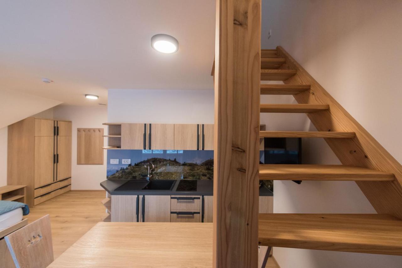 Guesthouse Lajnar Zgornja Sorica 외부 사진